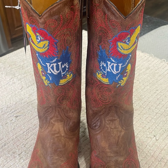 Kansas Jayhawks Women’s Boots. Brand New, Size 7B. - Picture 3 of 6